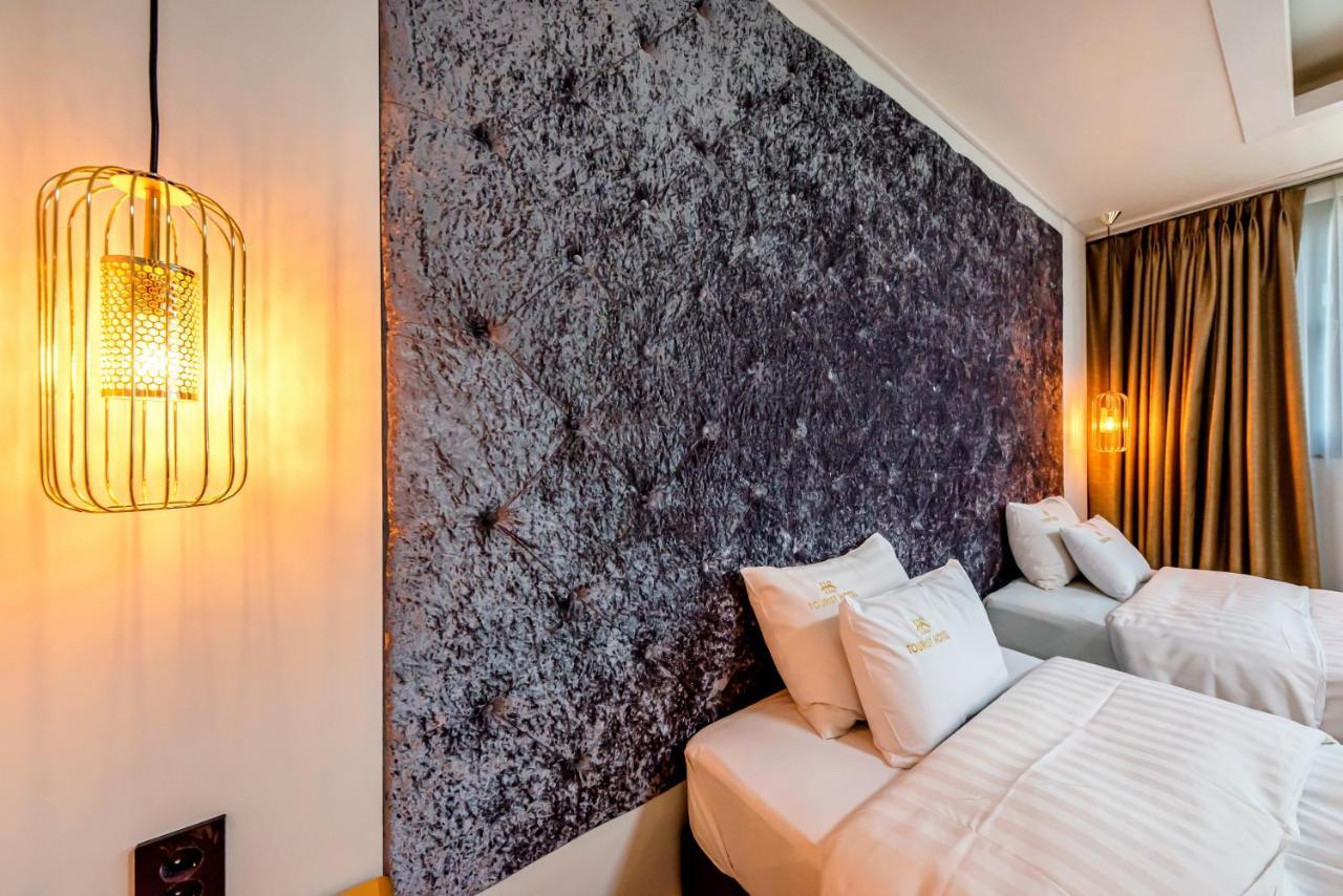 Hs Tourist Hotel Йосу Экстерьер фото