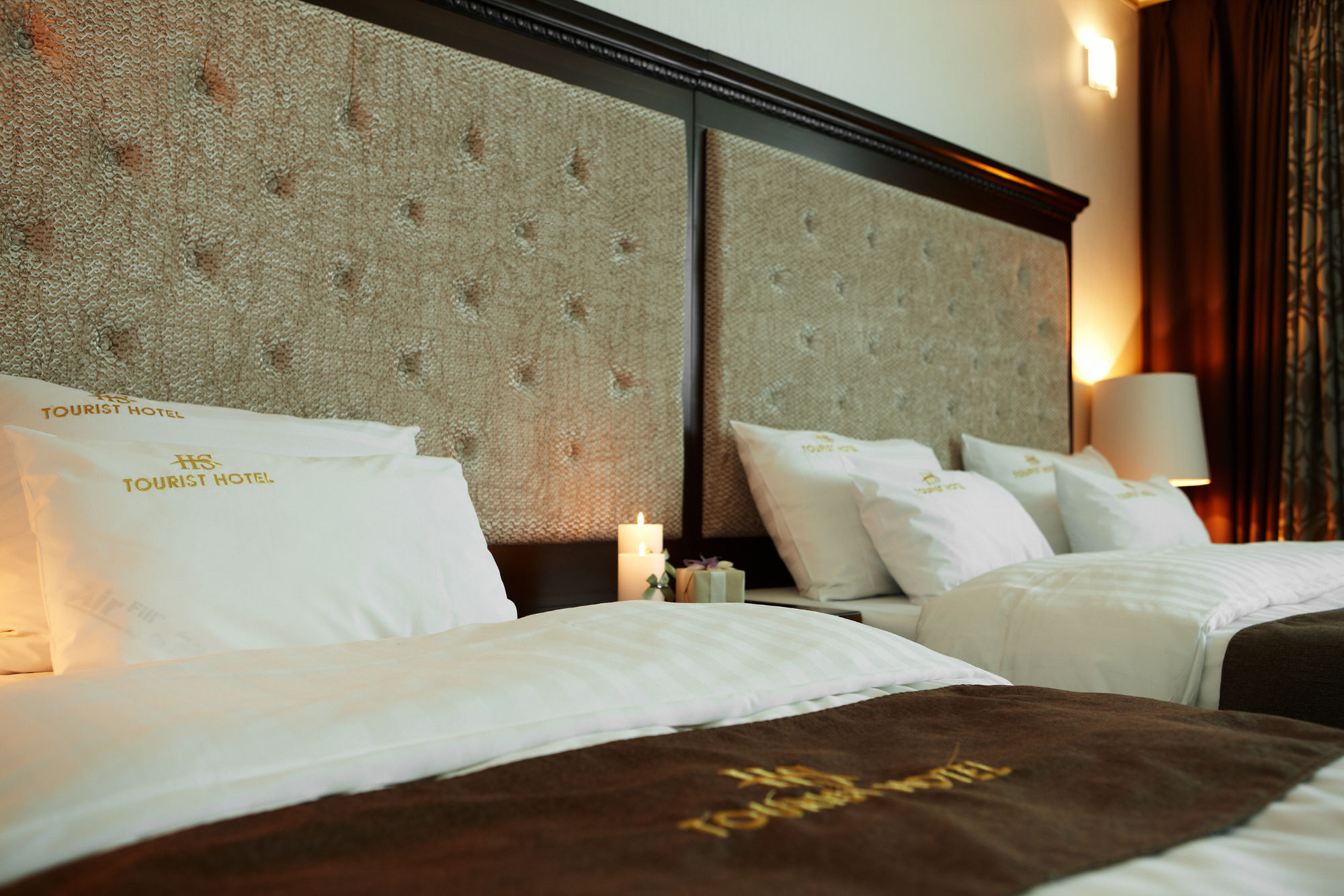 Hs Tourist Hotel Йосу Экстерьер фото